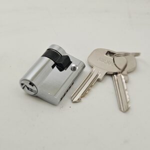 Cilindro JAQUE para llave yale